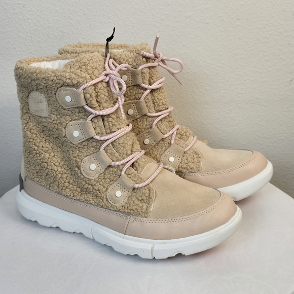 NWT Sorel Beige and Cream Winter Waterproof Boots Women's - Picture 3 of 10